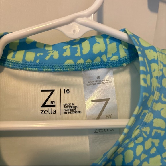 UPF 50+ Swim Top - Picture 3 of 5